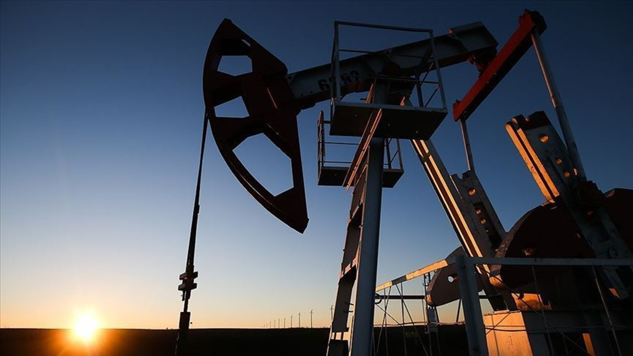 ABD’nin ticari ham petrol stoku 3,3 milyon varil arttı