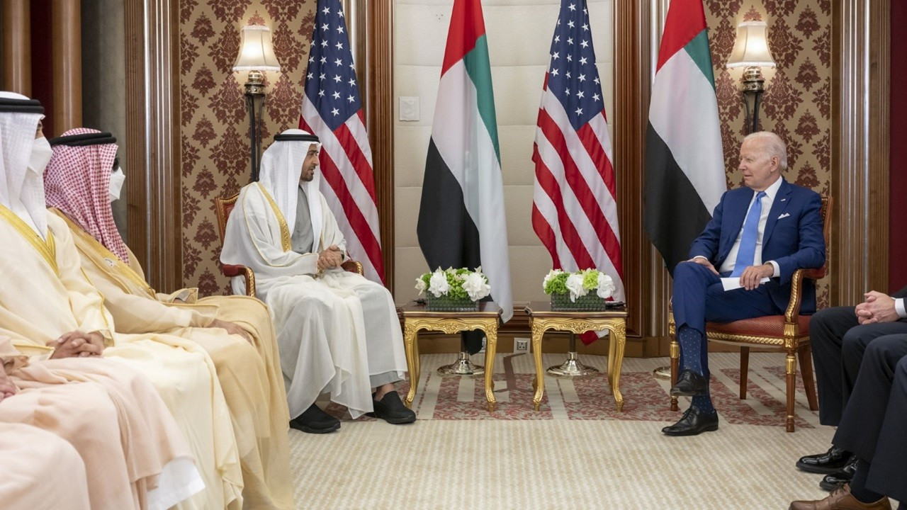 Biden, BAE Devlet Başkanı Al Nahyan ile bir araya geldi