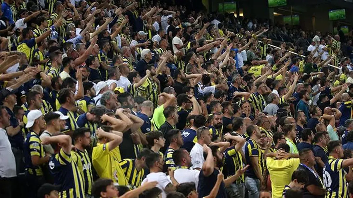 Ukrayna sözcüsünden tepki! Fenerbahçe’nin ‘Vladimir Putin’ tezahüratının yankıları sürüyor