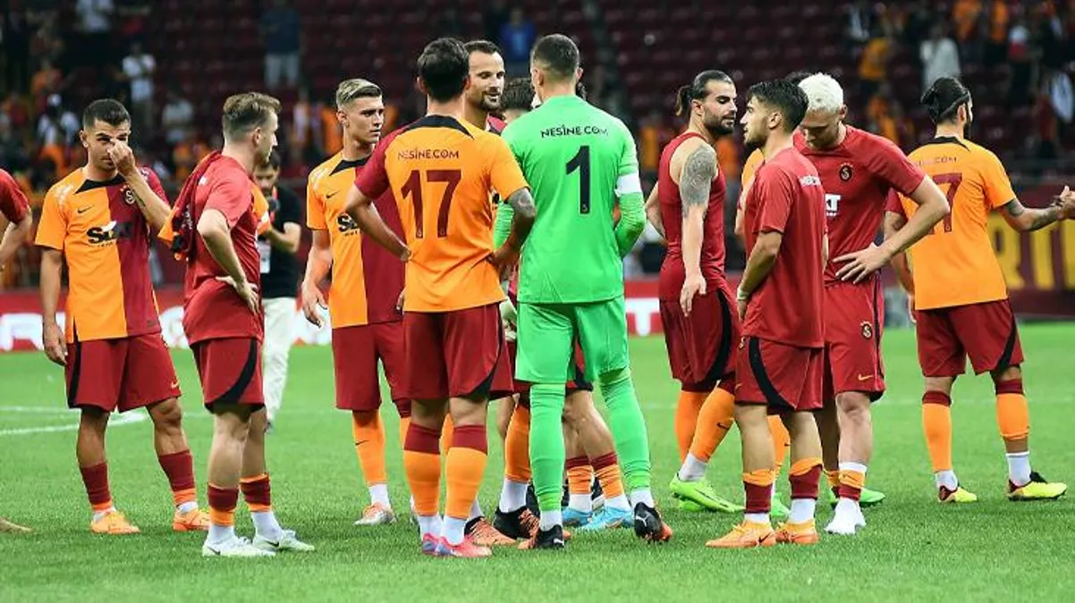 Galatasaray, resmi hesaptan yaptığı paylaşımla transfer ateşini yaktı! Torreira, İstanbul’a geliyor