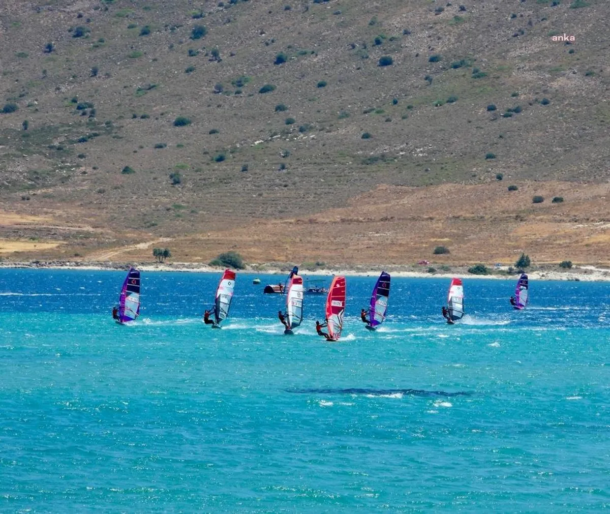İzmir haber | Çeşme’de Dünya Sörf Şampiyonası İçin Geri Sayım