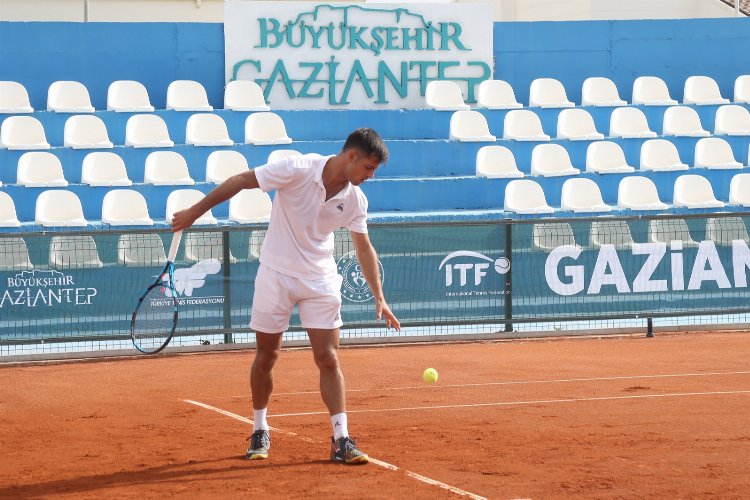 Gaziantep’te ‘Cup Tenis’ performansları ilgi görüyor