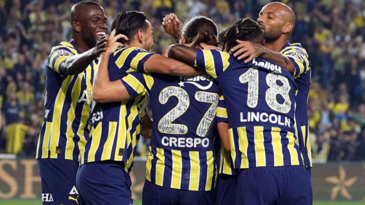 Kadıköy’de 9 gollü çılgın maç! Fenerbahçe, Karagümrük’ten 3 puanı uzatmalarda aldı