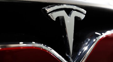 Tesla 80.000’den fazla aracı geri çağıracak