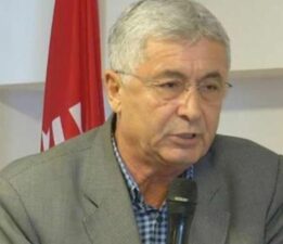 CHP’den sert tepki: ‘İlçe Milli Eğitim Müdürleri neden AKP İl binasında toplanıyor?’