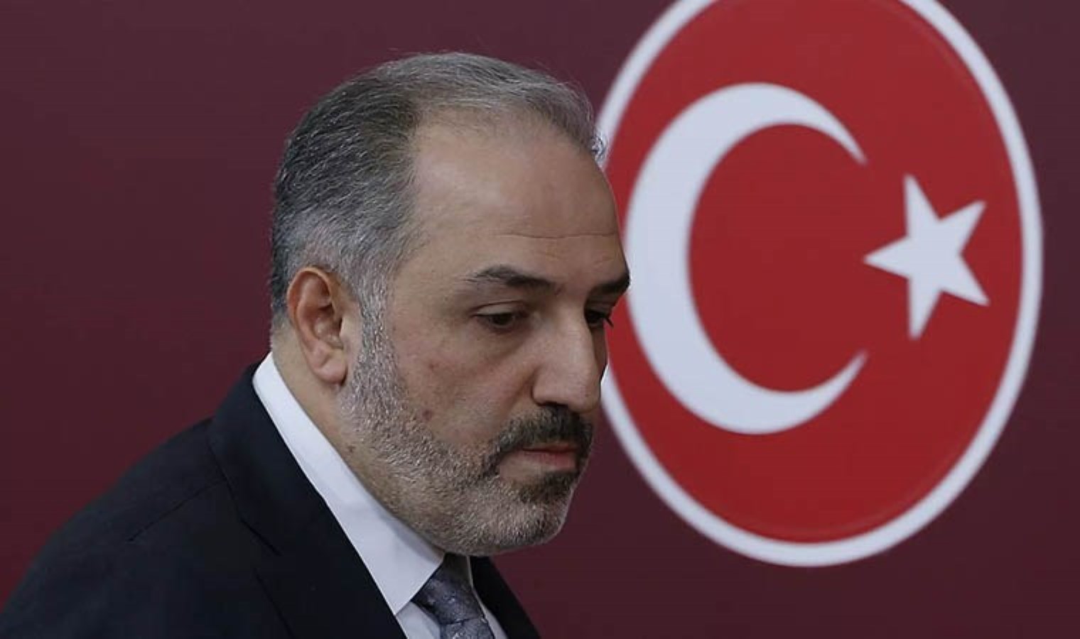 İstanbul Milletvekili Mustafa Yeneroğlu DEVA Partisi’nden istifa etti