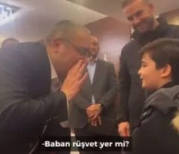 Keçiören Belediye Başkanı’ndan küçük çocuğa tepki çeken soru: Baban rüşvet yer mi?