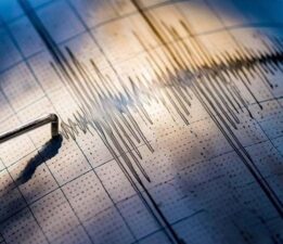 Rusya ve Japonya açıklarında deprem