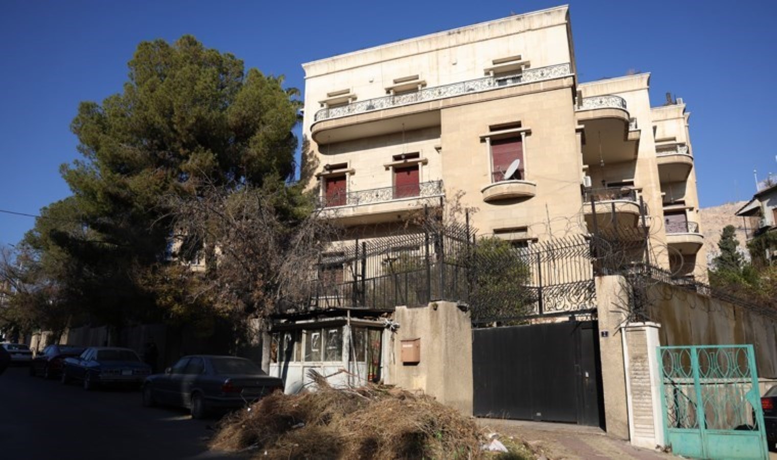 Türkiye’nin Şam Büyükelçiliği 12 yıl aradan sonra açılıyor