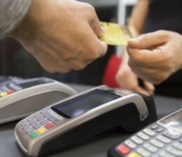 Alışverişlerde ‘kartla ödeme’ kabul etmeyenler dikkat: Kritik açıklama geldi!