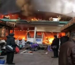 Çin’de gıda pazarında yangın faciası: Çok sayıda ölü ve yaralı var!