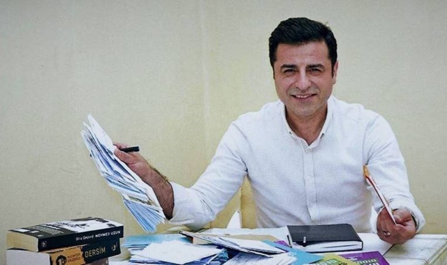 ‘İnisiyatif Öcalan’da’ mesajı… Selahattin Demirtaş’tan yeni süreç için destek, Erdoğan ve Bahçeli ile Özel’e teşekkür açıklaması