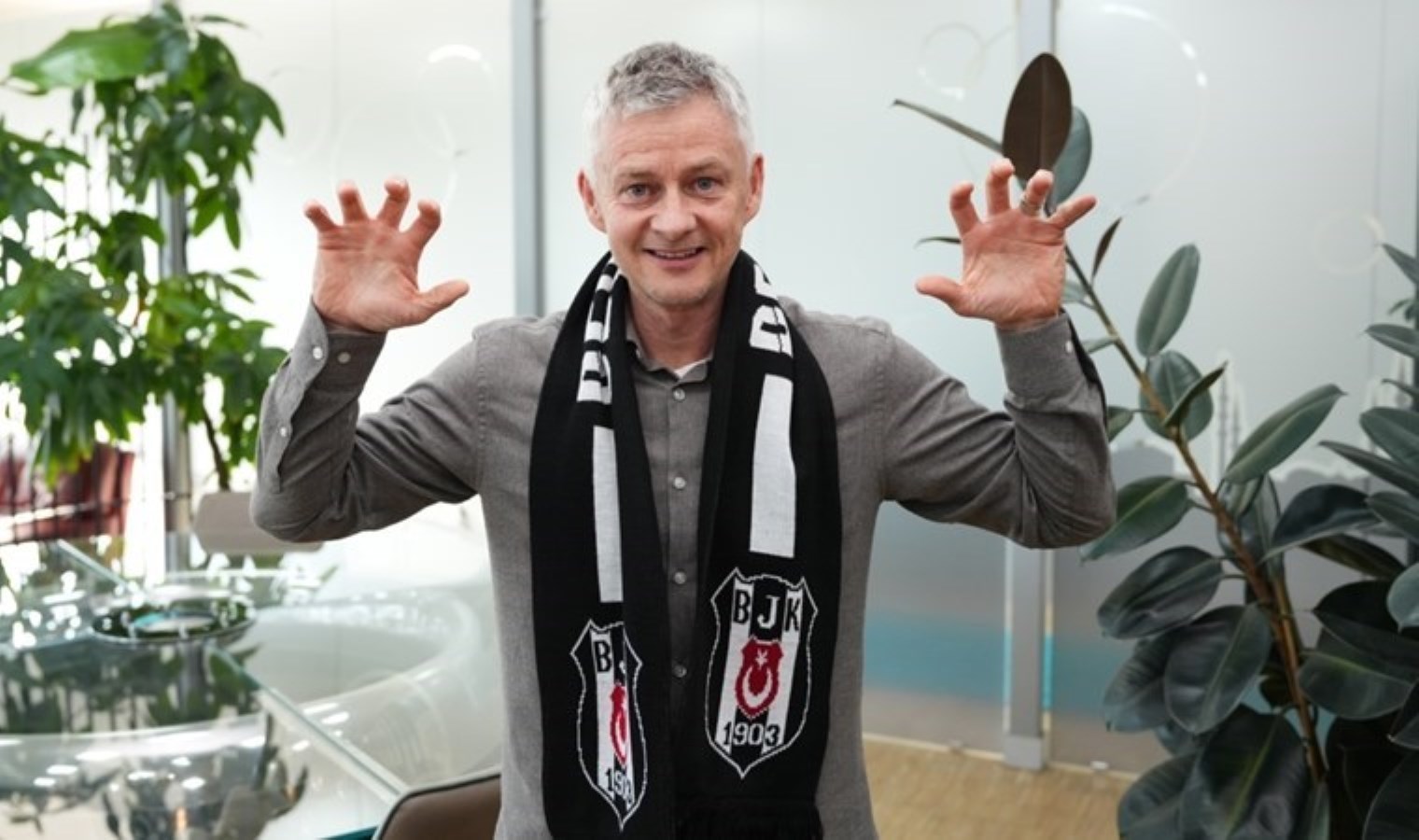 İstanbul’a geldi… Ole Gunnar Solskjaer’den ilk açıklama!