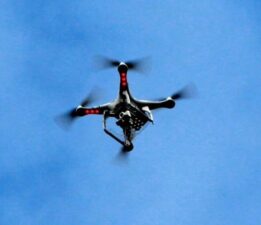 Sarhoşken dron uçuran adama para cezası