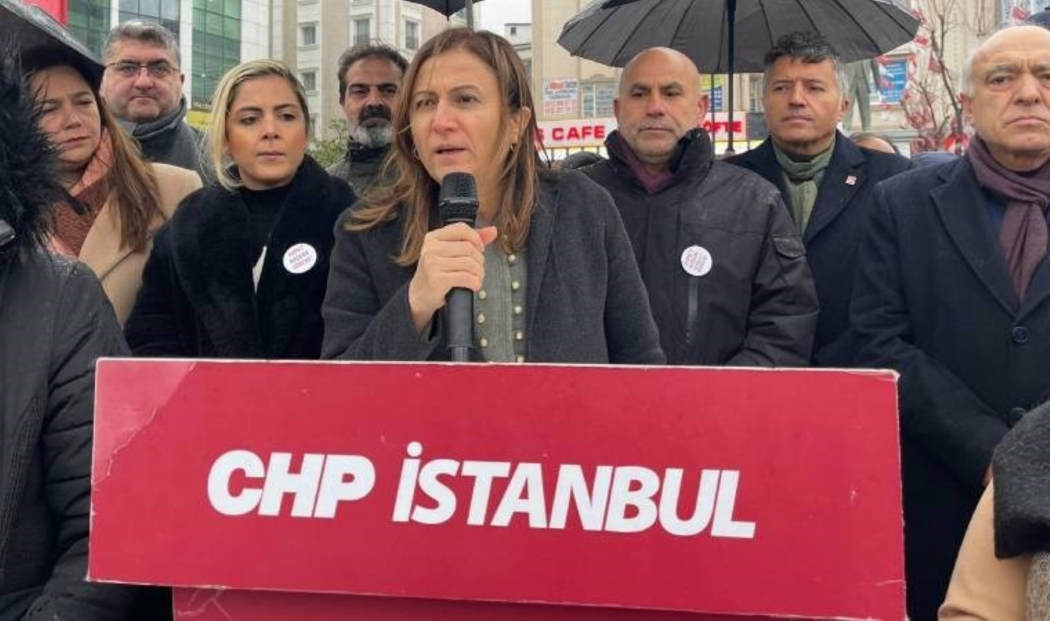 Türkan Elçi: “Demokratik hakkımız, emeğimiz gasbedildiyse toplumsal barışı nasıl tesis edeceğiz?”