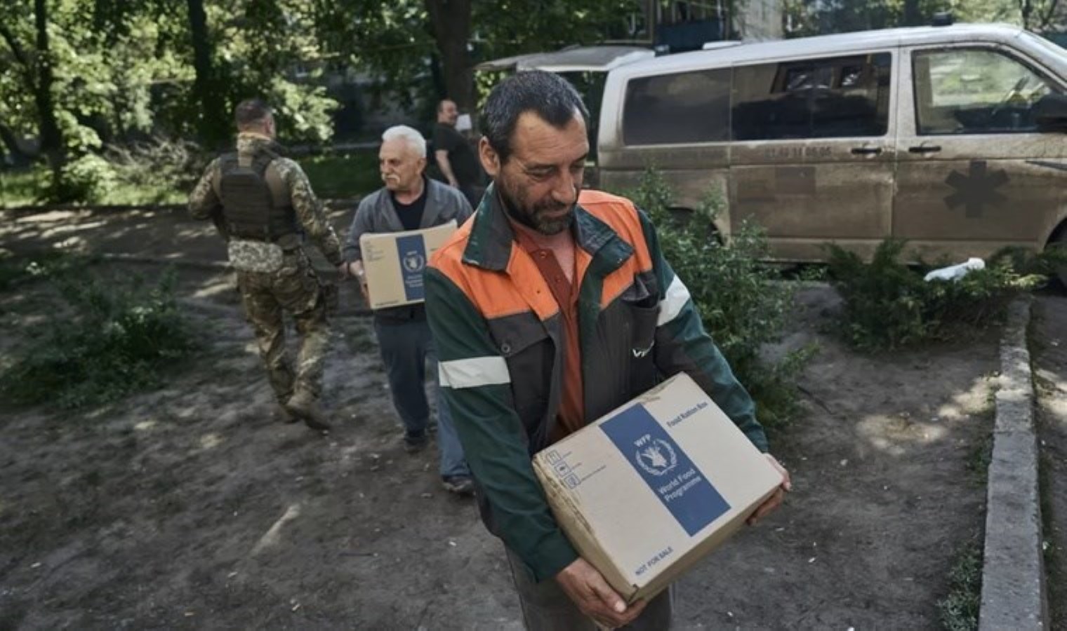 Ukrayna’ya milyonlarca euroluk yeni insani yardım paketi