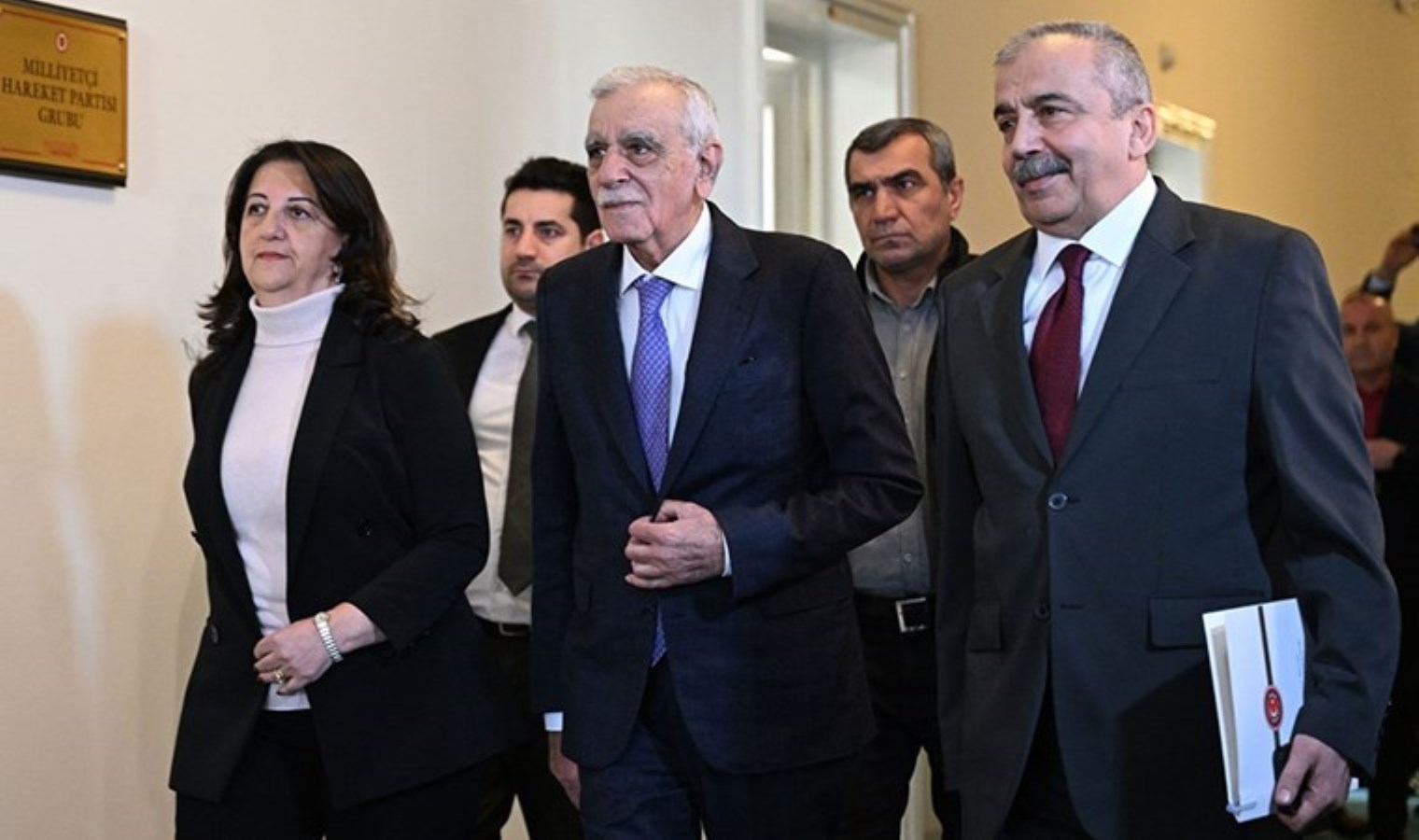 Adalet Bakanlığı onay verdi: DEM Parti, yarın İmralı’ya gidiyor
