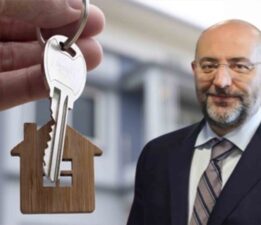 İPA Başkanı Emlak Konut kampanyasının bilinmeyenlerini anlattı: ‘Bu yapılan sosyal konut değil’