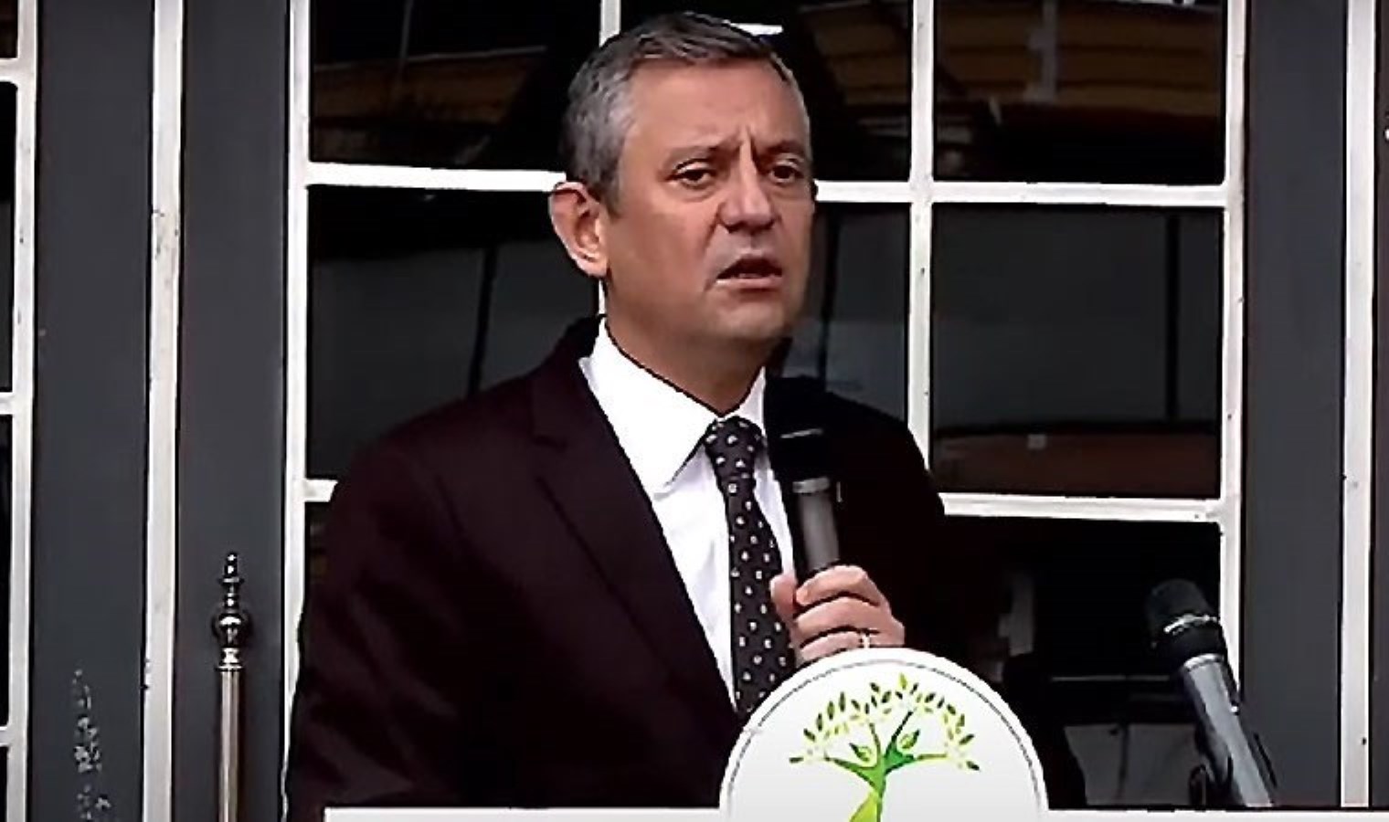 Özgür Özel’den ‘Lütfü Savaş’ itirafı… Özür diledi