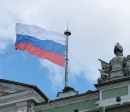 Rus diplomatın akreditasyonu iptal edildi