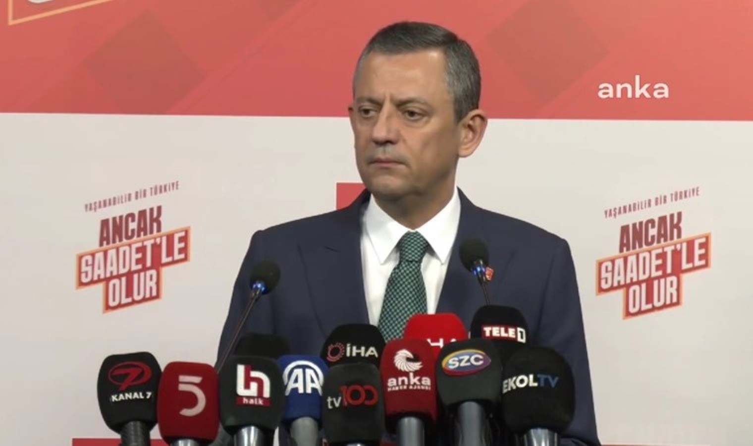 TÜSİAD YİK Başkanı Aras’a soruşturma… Özgür Özel’den ilk tepki: TÜSİAD’a açılan soruşturma, TÜSİAD Başkanı’nın yaptığı açıklamayı doğrulamıştır