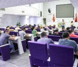 Buca Belediyesi, 12 ayda bin 113 kişiyi işe kavuşturdu