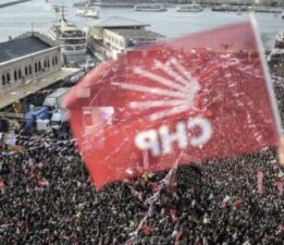 CHP’li 61 eski milletvekili daha İmamoğlu’na destek açıklaması yaptı