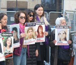 Cumartesi Anneleri 1041. haftada sordu: Gözaltında kaybedilen kadınlara ne oldu?