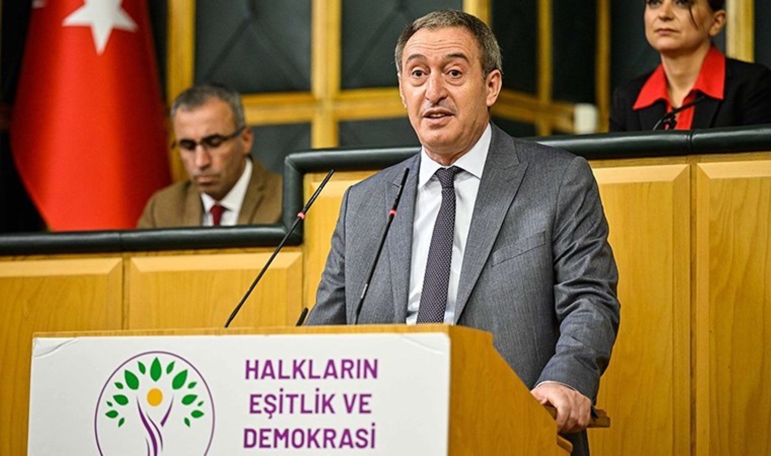 DEM Parti’den ‘İmamoğlu’ kararına ilk tepki: ‘Milyonlarca yurttaşın iradesine siyasi müdahale!’
