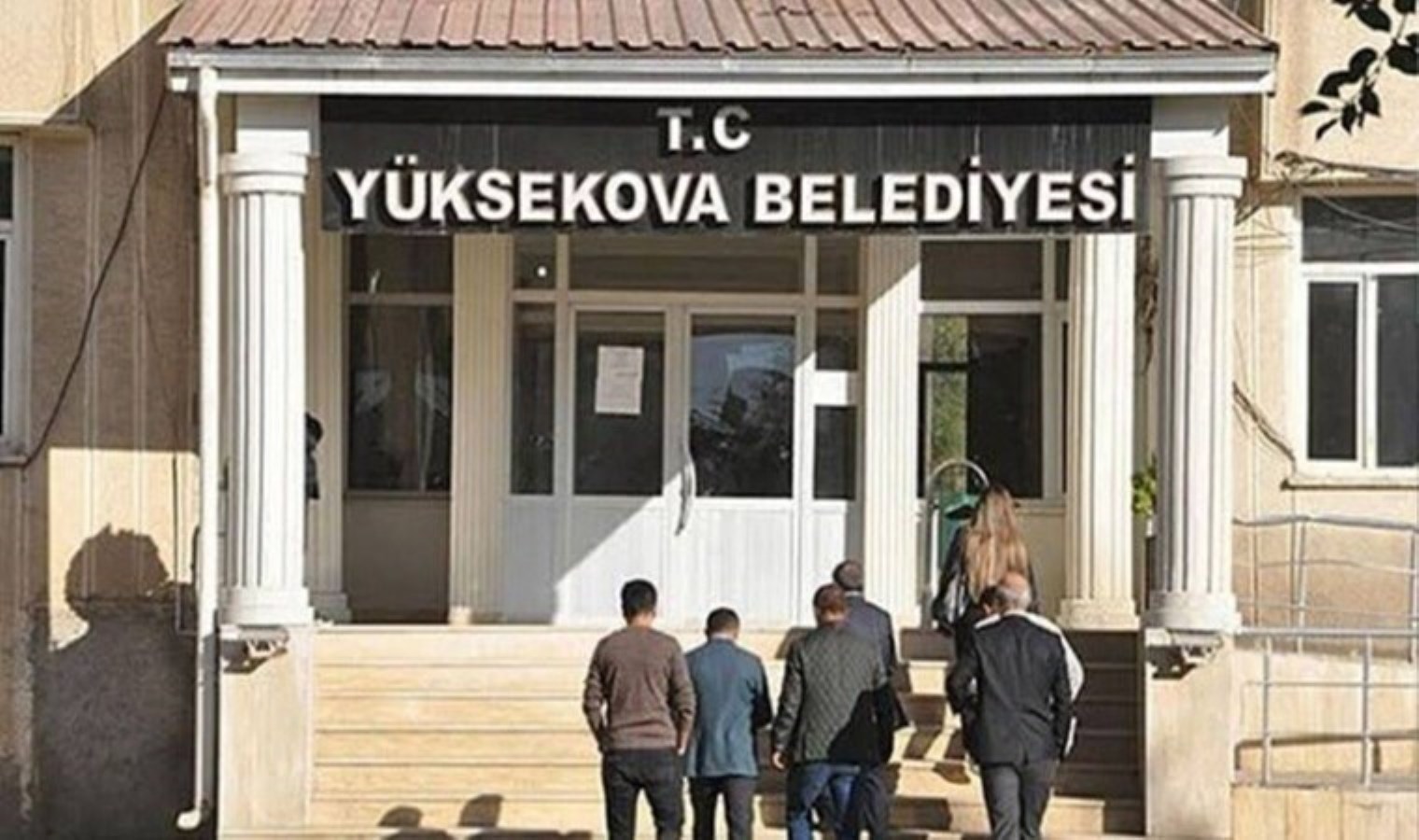DEM Partili belediyeye ‘sahipsiz köpek’ soruşturması