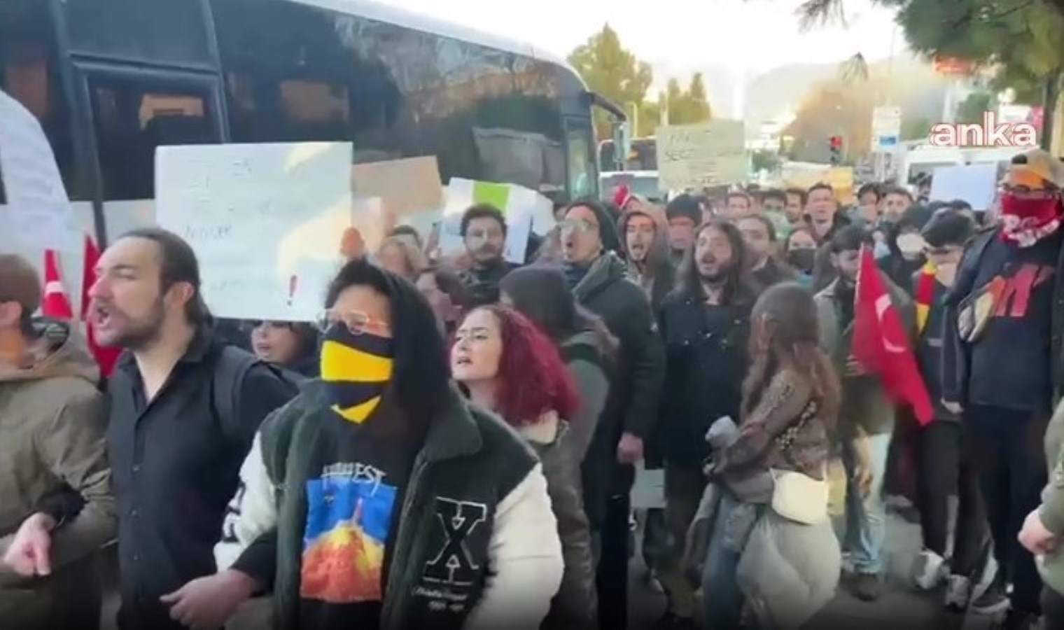 Denizli’de gözaltına alınan 7 öğrenci serbest bırakıldı