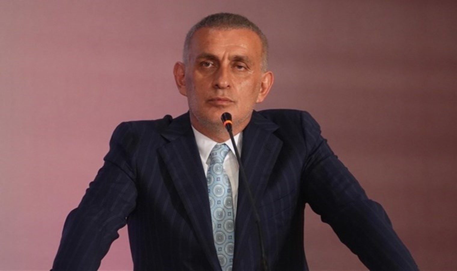 Derbiyi kim yönetecek? TFF’den yabancı hakem açıklaması!