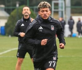 Elan Ricardo, milli arayı değerlendirecek!