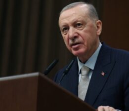Erdoğan, CHP’nin ‘boykot’ listesini hedef aldı: ‘Yerli ve milli markaları 3-5 muhterisin faşizan siyasetine yem etmeyiz’