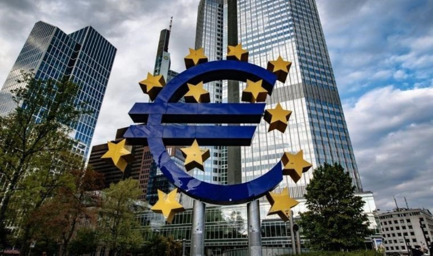 Euro Bölgesi şubat ayı enflasyonu açıklandı: Yıllık enflasyon şubatta yavaşladı!