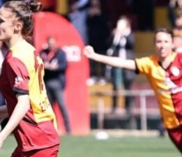 Galatasaray, Beşiktaş’ı üç golle geçti!