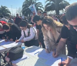 Özgür Özel açıkladı… CHP’den ‘erken seçim’ için imza kampanyası: Hedef 27.7 milyon!