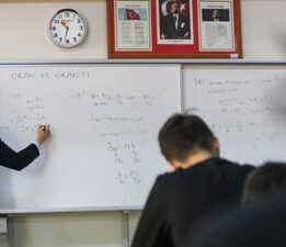 25 bin öğretmen atamasında takvim belli oldu (Sözleşmeli öğretmen atama takvimi 2025)