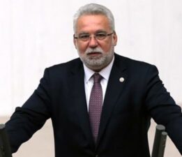 AKP’den ihraç edilen Hüseyin Kocabıyık’tan ‘Murat Ongun’ tepkisi: ‘Sizde hiç mi insanlıktan eser kalmadı?’