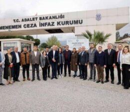 Başkan Tugay: Mücadeleyi bırakmayacağımızı herkes bilsin