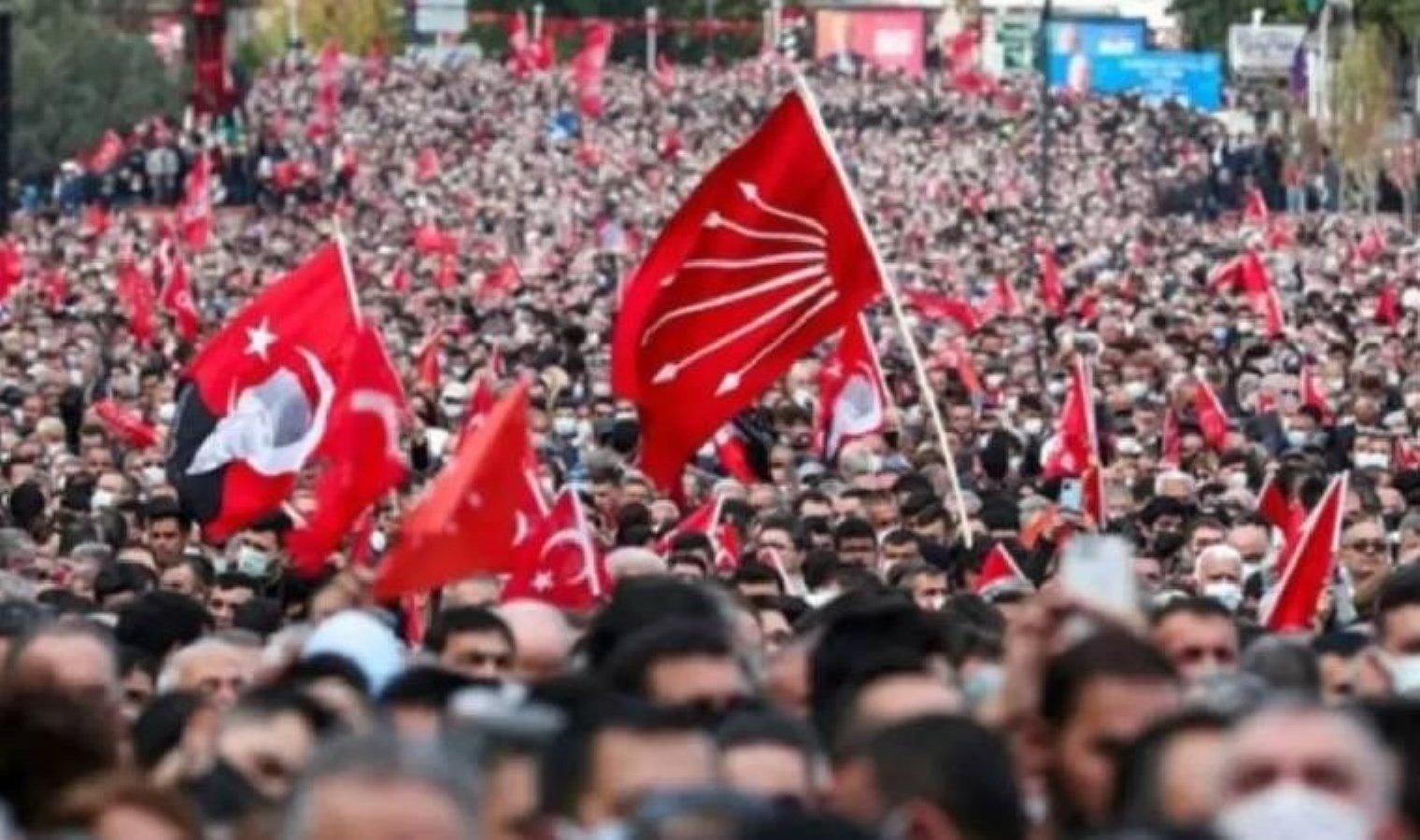 CHP’den miitng çağrısı: ‘Bu mücadelenin yeri meydanlardır’