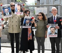 Erdoğan ve Bakan Yerlikaya’ya ‘barikatlar kaldırılsın’ çağrısı… Cumartesi Anneleri 1048. haftada Kadir Keremoğlu için adalet istedi