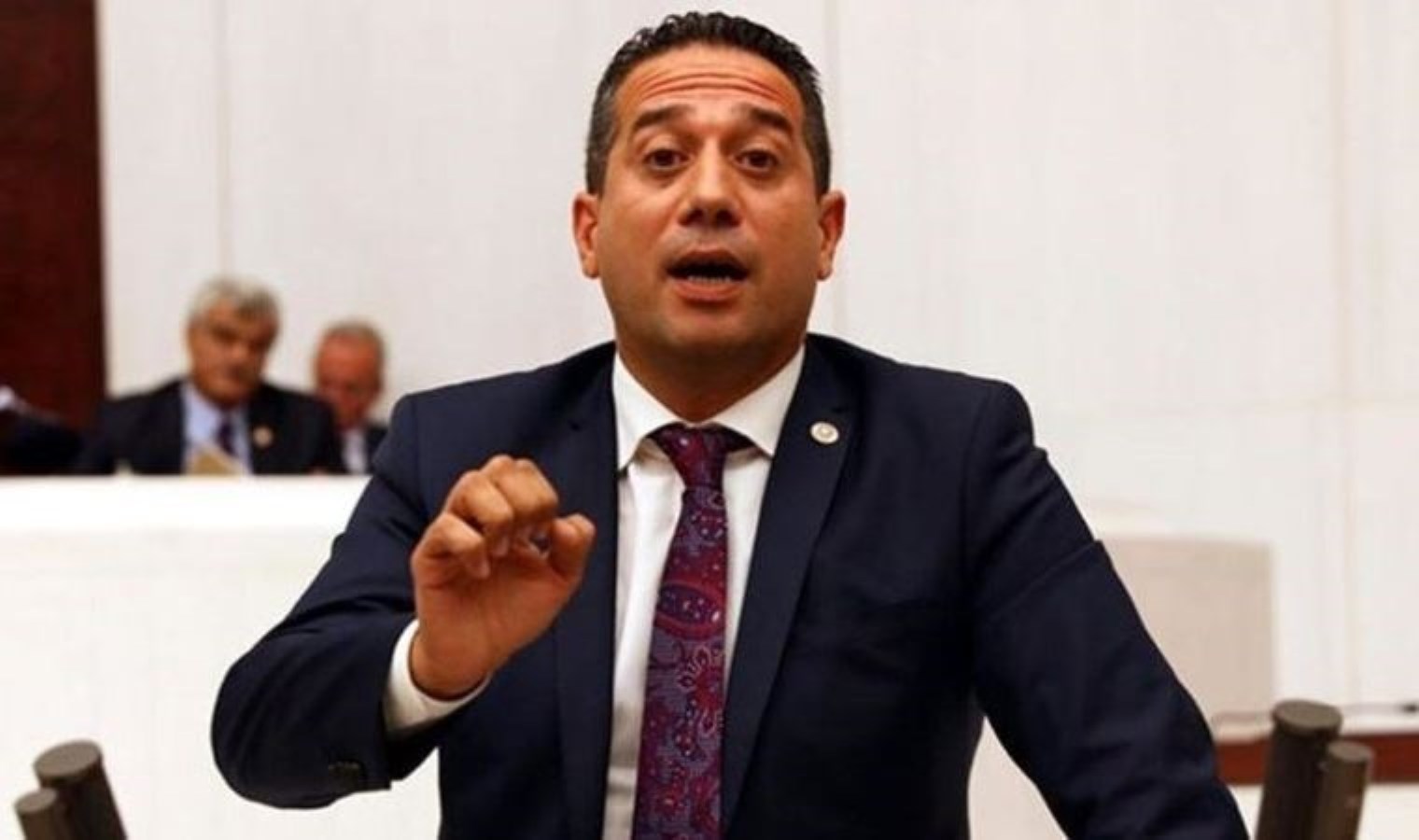 Erişim engeli talebi üzerine CHP’li Başarır’dan açıklama: ‘Tüm sosyal medya hesaplarımız Sayın İmamoğlu‘nundur’