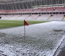 Hava eksi 14 derece: İşte Sivasspor – Fenerbahçe maçı öncesi zeminin son durumu!