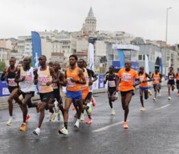 İstanbul’da yarı maraton rüzgarı esecek