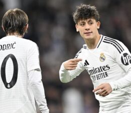 Real Madrid’de ayrılık rüzgarı: Listedeki 5 ismi açıkladılar!