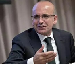 3 kişiden 2’si ekonomi yönetimine güvenmiyor: ‘Halka dokunmayan seçkinler kulübü’
