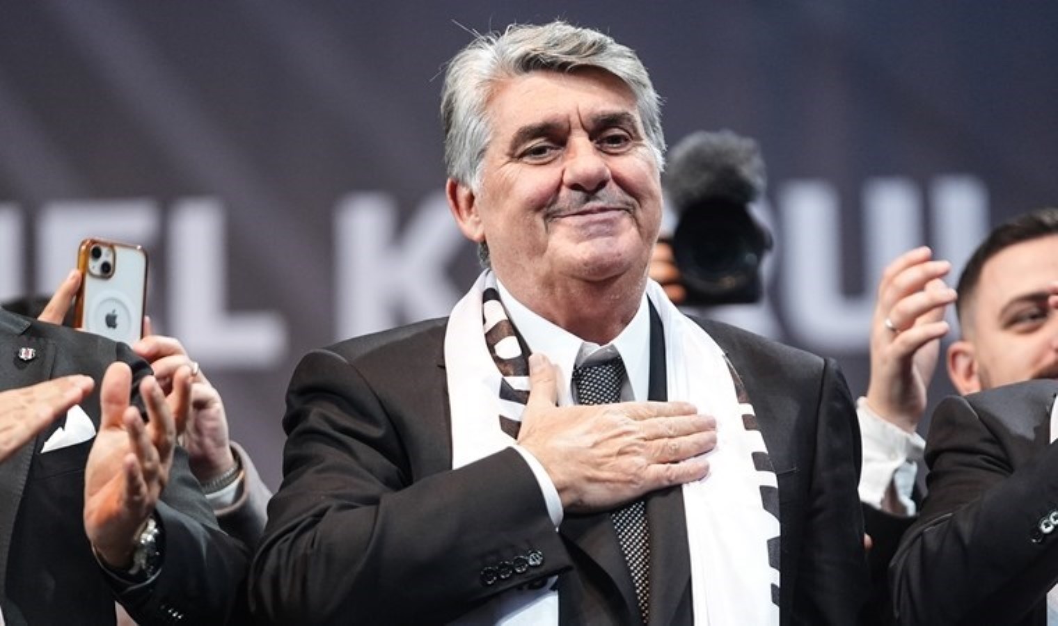 Beşiktaş Kulübü Başkanı Serdal Adalı projelerini açıkladı: ‘Umarım müjdeleri vermek nasip olur’