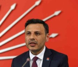 CHP İstanbul İl Başkanı Özgür Çelik: ‘1 Mayıs’ta anayasal hakkını kullanmak isteyen 372 vatandaşımız gözaltında’