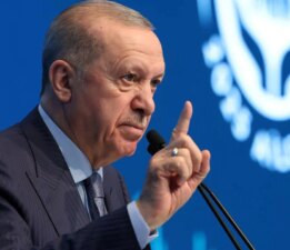 Erdoğan’a TSK üzerindeki yetkisine tepkiler sürüyor: ‘Orduyu siyasallaştıracak girişim’